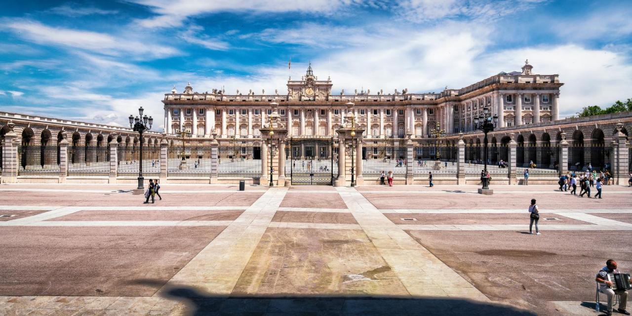 Bookingham ★Apartaments & Suites Madrid Exteriér fotografie
